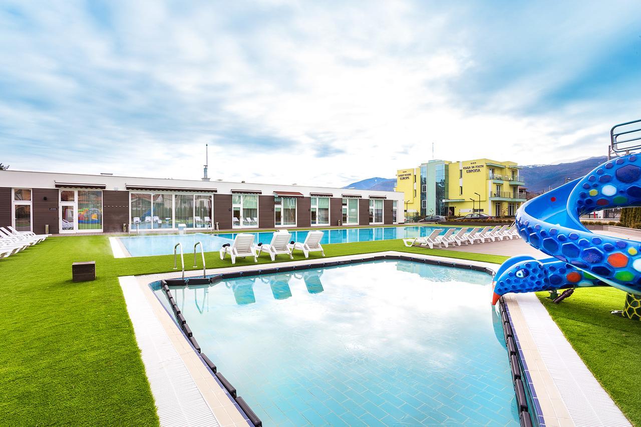 Complex Europe Hotel Dolna Banya Exterior photo