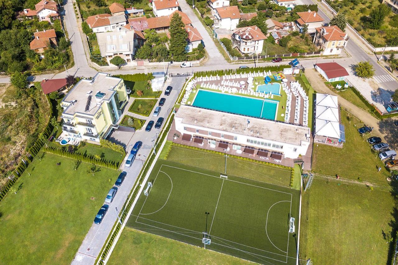 Complex Europe Hotel Dolna Banya Exterior photo